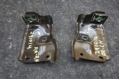 Set Of 2 Rear Miscellaneous Bracket OEM 597F058 Tesla Cybertruck 2024 - Image 6