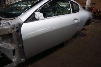 Front Left Door Shell Grigio (236649) 68498700 Maserati GranTurismo S M145 08-14 - Image 2