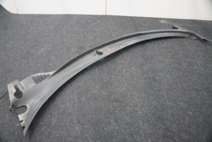 Front Windshield Wiper Cowl Vent Trim Panel 15822873 Chevrolet Corvette C6 05-07 - Image 3