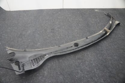 Front Windshield Wiper Cowl Vent Trim Panel 15822873 Chevrolet Corvette C6 05-07 - Image 4