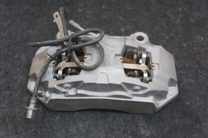 Front Left Driver Side Brake Caliper OEM 1250621-00-D Tesla Cybertruck 2024 - Image 3