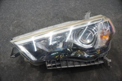 Front Left Headlight Headlamp Assembly 8117035571 OEM Toyota 4Runner 2014-20