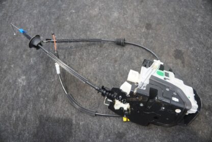 Rear Right Side Door Latch Lock Actuator 4W0839016A Bentley Flying Spur 2013+ - Image 3