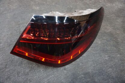 Rear Right Quarter Panel Tail Light A2239062400 Mercedes S580 W223 2021-24 *Note