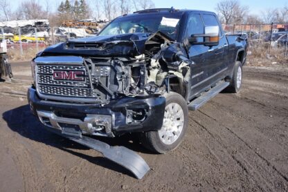 Local Pickup Only! Truck Cab Body Shell GMC Sierra Denali 2500 2019 *Note* - Image 11