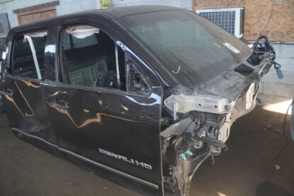 Local Pickup Only! Truck Cab Body Shell GMC Sierra Denali 2500 2019 *Note* - Image 9