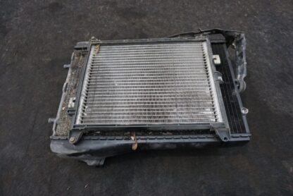 Front Right Radiator Condenser W/ Air Guide 99610613272 Porsche 911 Turbo 01-13 - Image 2