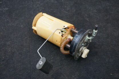 Gas Fuel Tank Pump Sender Assembly OEM 15050444 Chevrolet SSR 2003-04 - Image 2