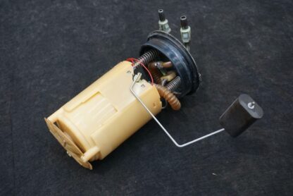 Gas Fuel Tank Pump Sender Assembly OEM 15050444 Chevrolet SSR 2003-04 - Image 3