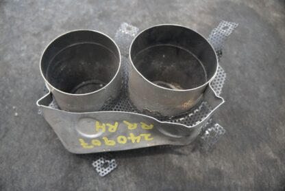 Rear Right Exhaust Tail Pipe End Tip Grille 86090600 Ferrari California T *Note* - Image 3