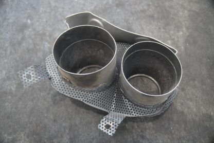 Rear Right Exhaust Tail Pipe End Tip Grille 86090600 Ferrari California T *Note* - Image 4