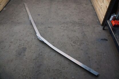 Right Side Exterior Roof Rail Trim OEM 1860490-88-A Tesla Cybertruck 2024 *Note - Image 22