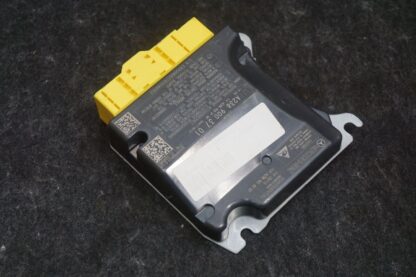 SRS Restraint Diagnostic Module Oem 2389003701 Aston Martin Dbx 707 2023 *Note - Image 3