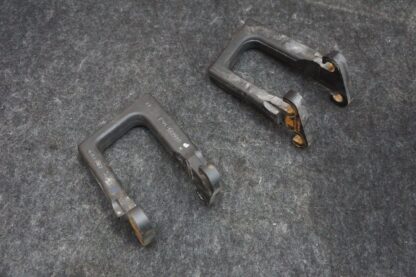 Set Of 2 Front Left & Right Recovery Tow Hook 1250542-00-B Tesla Cybertruck 2024 - Image 6