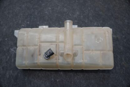 Engine Coolant Recovery Bottle Tank Reservoir 1036124-00-D Tesla Model X 2016 - Image 3