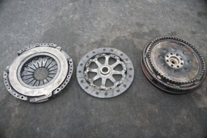 Manual Transmission Clutch Flywheel Plate Disc 99611401203 Porsche 911 996 2000 - Image 5