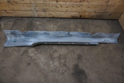 Right Rocker Molding Grigio (236649) 80564100 Maserati GranTurismo 2008-19 *Note - Image 4