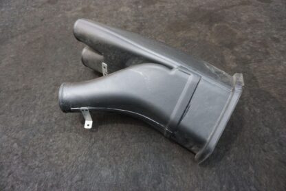 Front Left Fender Brake Air Intake Tube 4TA615171 Lamborghini Super Trofeo 14-19 - Image 4