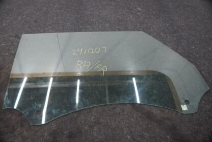 Front Right Passenger Door Window Glass M2DZ9821410A OEM Ford Bronco 2021-23 - Image 2