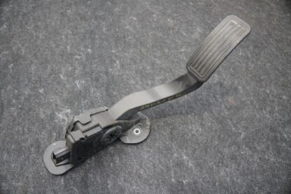 Gas Pedal Accelerator Throttle BE5C9F836AA OEM Tesla Model X S 2012-20 - Image 2