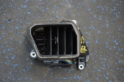 Right Dash Instrument Panel Air Vent 971819702B6N3 Porsche Panamera 971 G2 17-21 - Image 5