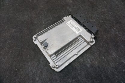 Engine Computer Control Module ECM OEM 670031346 Maserati Ghibli M157 2017-20 - Image 3