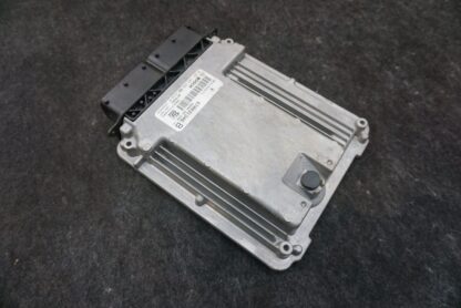 Engine Computer Control Module ECM OEM 670031346 Maserati Ghibli M157 2017-20 - Image 4