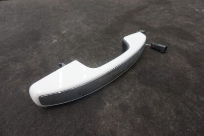 Front Right Outside Door Handle JL1Z7822404 Ford Expedition Limited 18-24 *Note - Image 2