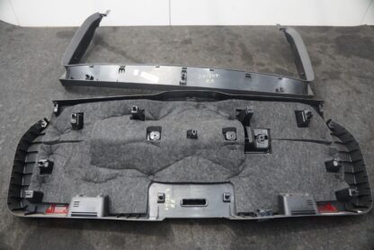 Set 2 Rear Trunk Lid Lift Gate Trim Panel Cover 95B867973B Porsche Macan 2019-24 - Image 4