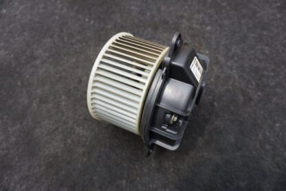 AC Heater Blower Motor Fan Assembly 16468501 Maserati Granturismo M145 2008-19 - Image 3