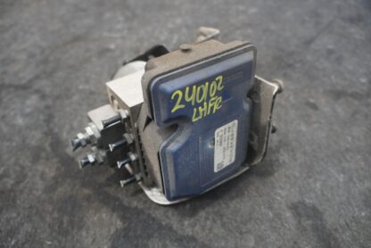 Anti Lock Brake ABS Pump Module 1664310500 OEM Mercedes GL63 X166 2014-15 ML63 - Image 3