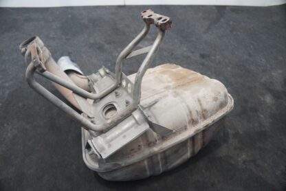 Rear Left Exhaust Muffler Silencer Tail Pipe 99611112257 Porsche 911 996 1999-00 - Image 2