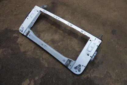 Rear Right Falcon Door Upper Window Frame 1028769-00-L Tesla Model X 75D 2016-20 - Image 8