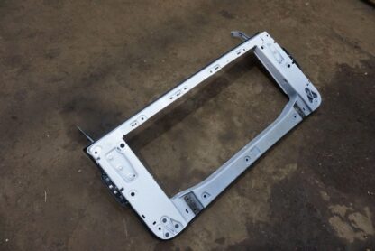 Rear Right Falcon Door Upper Window Frame 1028769-00-L Tesla Model X 75D 2016-20 - Image 9