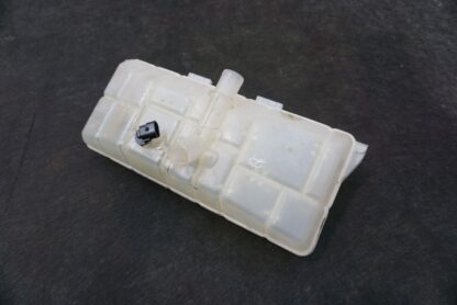 Coolant Expansion Recovery Bottle Reservoir 1036124-00-O Tesla Model S 2012-20 - Image 4