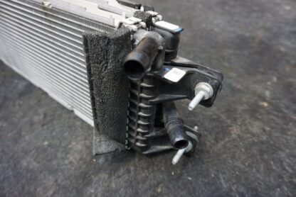 Outer Inner Hybrid Electric Cooling Radiator L1MZ8005 Lincoln Aviator U611 20-23 - Image 8