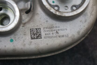 Supermanifold V2 Cooling Pump Assembly 1725000-00-F Tesla Cybertruck 2024 *Note - Image 16