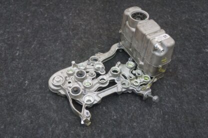 Supermanifold V2 Cooling Pump Assembly 1725000-00-F Tesla Cybertruck 2024 *Note - Image 20