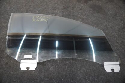 Front Right Passenger Door Window Glass 4W0845022 OEM Bentley Flying Spur 2013+ - Image 2