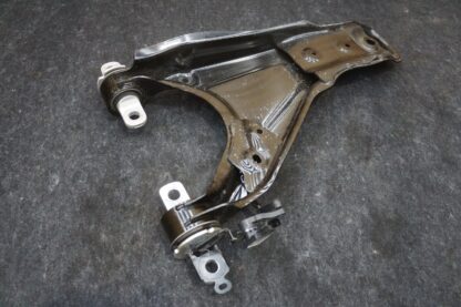 Rear Right Upper Control Arm OEM 1250426-00-C Tesla Cybertruck 2024 - Image 8