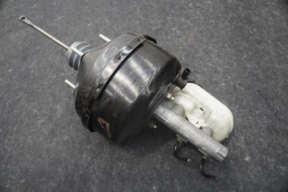 Power Brake Booster Servo Master Cylinder 15237761 Chevrolet Corvette C6 2006