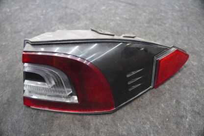 Rear Right Tail Light Lamp Assembly 6005919-00-D OEM Tesla Model S 2015