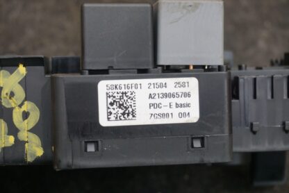 Engine Fuse Relay Box Assembly Oem A2139065706 Mercedes Glc Class 253 20-22 - Image 2