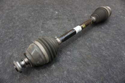 Front Right Passenger Side CV Axle Shaft 31608611322 OEM BMW i8 2014-19