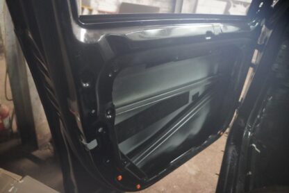 Front Left Driver Door Shell 1667200105 OEM Mercedes GLE63 ML63 W166 X166 *Note* - Image 6