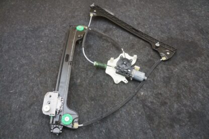 Front Right Door Regulator Assembly MY83-F23200-AC Aston Martin Dbx 707 2020-24 - Image 7