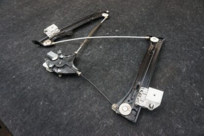 Front Right Door Window Regulator W/ Motor OEM 51337352876 BMW I3 94 REX 2014-21 - Image 5