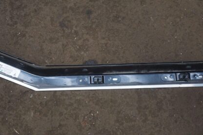 Left Exterior Roof Rail Trim Oem 1860489-88-A Tesla Cybertruck Cyberbeast 2024 - Image 15