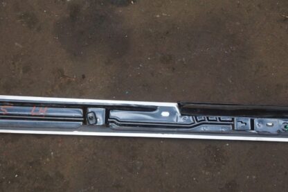 Left Exterior Roof Rail Trim Oem 1860489-88-A Tesla Cybertruck Cyberbeast 2024 - Image 17