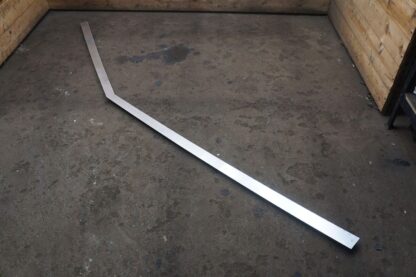 Left Exterior Roof Rail Trim Oem 1860489-88-A Tesla Cybertruck Cyberbeast 2024